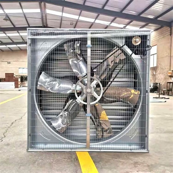 Quạt công nghiệp nhà xưởng thông gió vuông giúp điều hòa không khí và độ ẩm