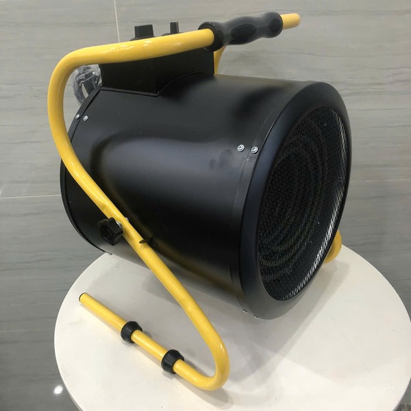 Quạt sấy gió nóng EH-05 có công suất mạnh mẽ, đáp ứng mọi nhu cầu sử dụng