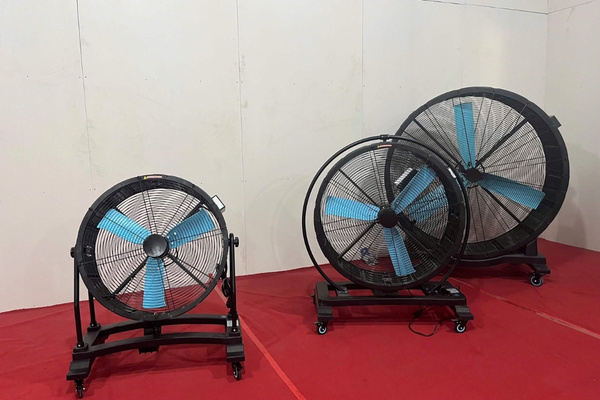 Quạt Điện Vina cung cấp quạt sàn công nghiệp chính hãng, uy tín