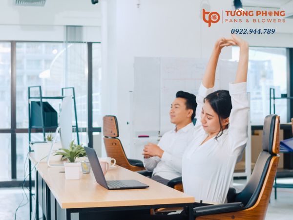 Cung cấp đủ gió tươi giúp người lao động tỉnh táo và nâng cao hiệu suất làm việc
